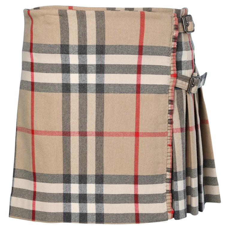 Mini kilt in wool tartan Burberry at 1stDibs | burberry kilt, burberry  tartan mini skirt