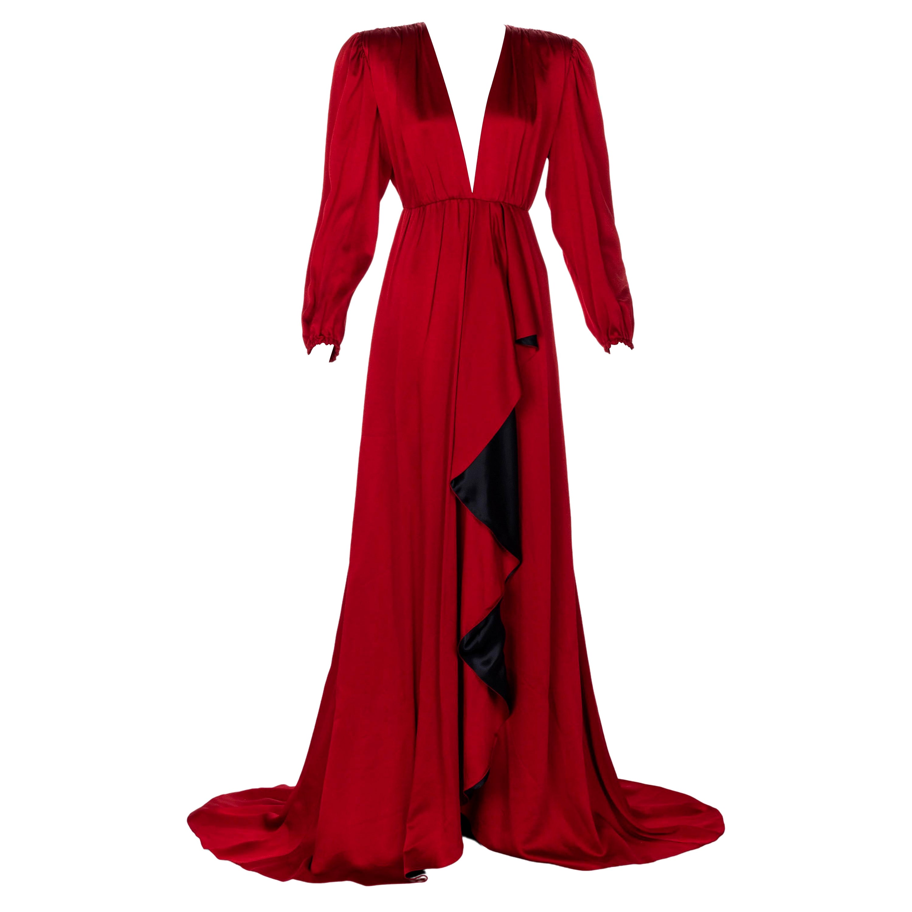 Gucci Red Hammered Silk Gown New with Tags Runway Fall 2018 New