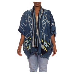 MORPHEW COLLECTION Poncho blu e avorio in cotone denim tessuto a mano in indaco africano