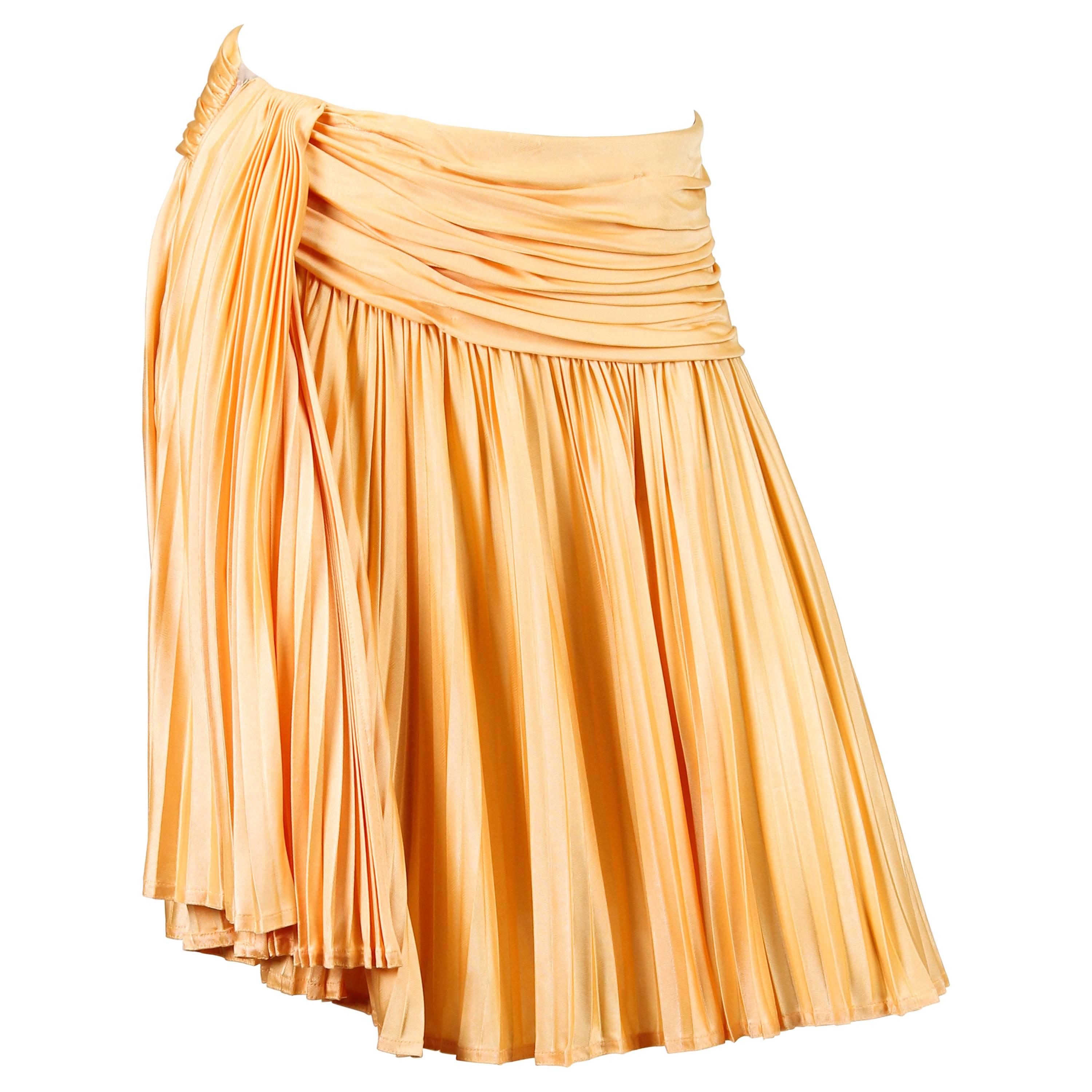 1990S GIANNI VERSACE Buttercream Yellow Rayon Jersey Mini Skirt With Slit For Sale