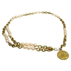 Chanel Vintage Pearl Gold Chain Link Coin Medallion Charm Belt / Necklace 
