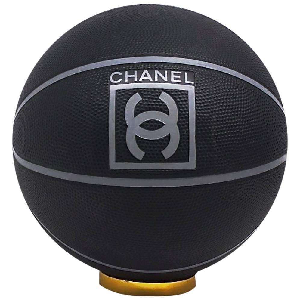 NEW ✿*ﾟ" COLLECTOR'S " CHANEL  Sport Basketball Ball Never Used w. Duster Bag For Sale