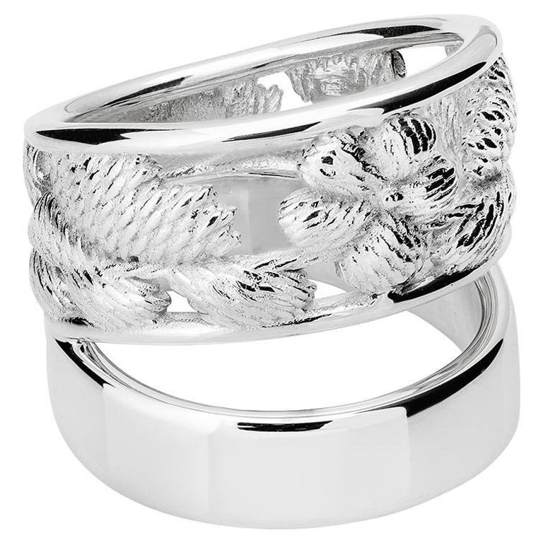 Sterling Silver Bordados Fan Ring - Size 60 For Sale