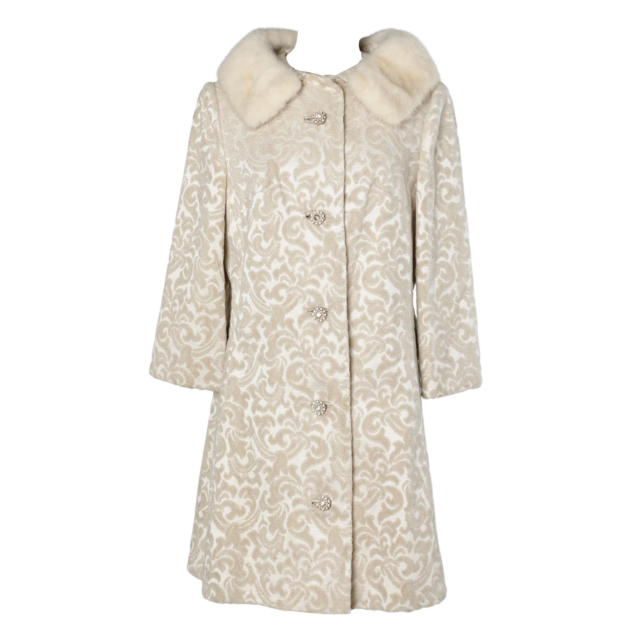 Off-white damasked velvet and mink coat Lilli Ann  For Sale