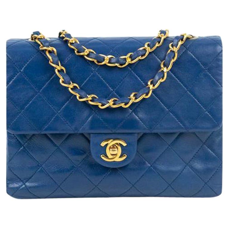CHANEL, Square Vintage in blue leather