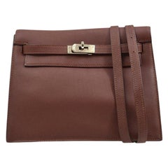 HERMES Kelly Danse Brown Chocolate Veau Swift Cuir Silver Hardware Soirée