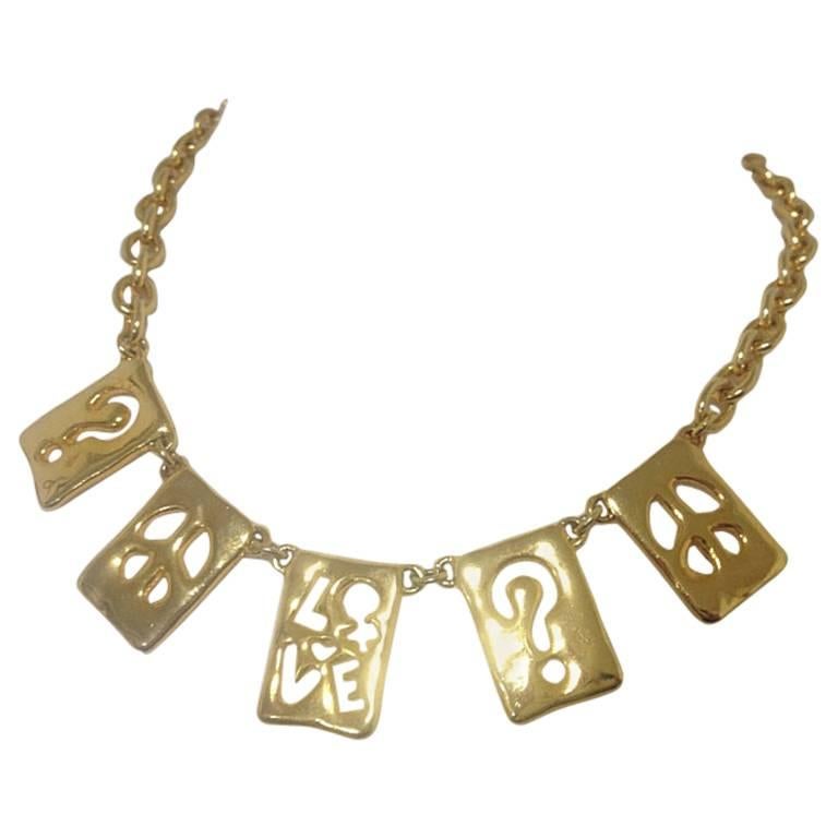 MINT. Vintage Moschino chain statement necklace with square plate with cut out For Sale