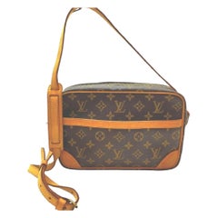 Vintage Louis Vuitton Monogram Trocadero 27 Crossbody Bag 857769
