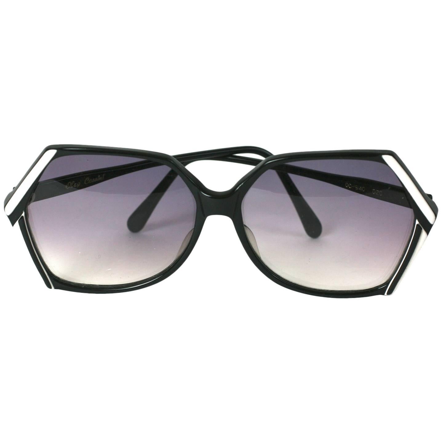 Oleg Cassini Graphic Black White Sunglasses For Sale