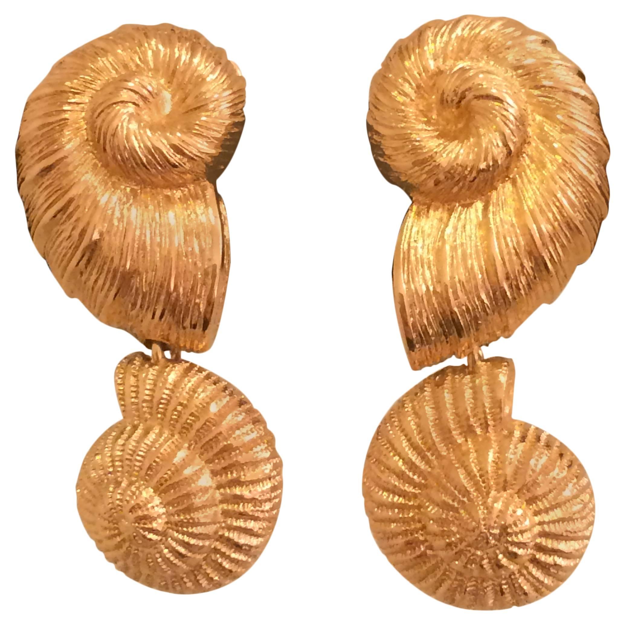 Christian Dior 1990s Gold Tone Sea Shell Earrings Clip Back