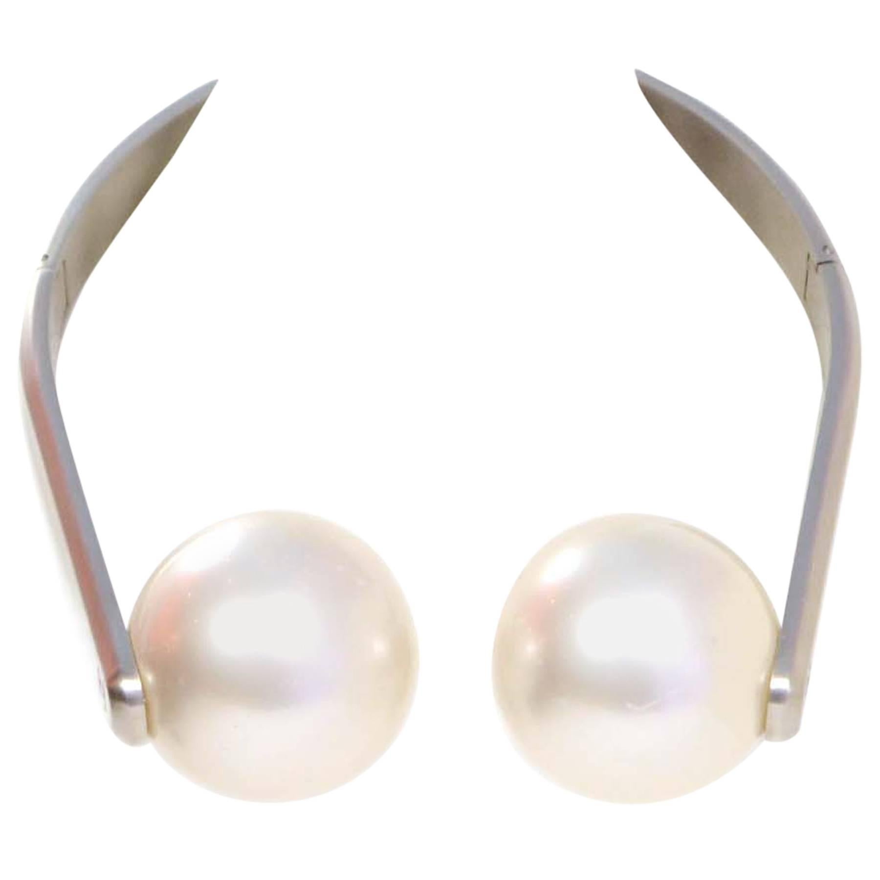 Chanel Silver & Ivory Jumbo Pearl Headphone Necklace
