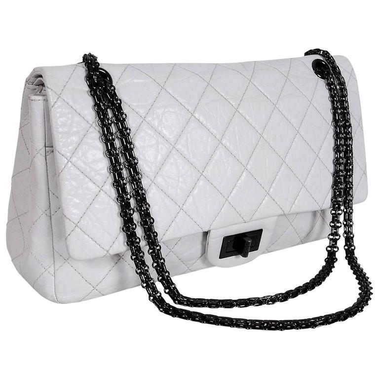 2009 Chanel White Calfskin Quilted Leather Reissue Flap Shoulder Bag ...