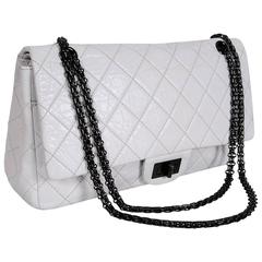 2009 Chanel White Calfskin Quilted Leather Reissue Flap Shoulder Bag Purse  