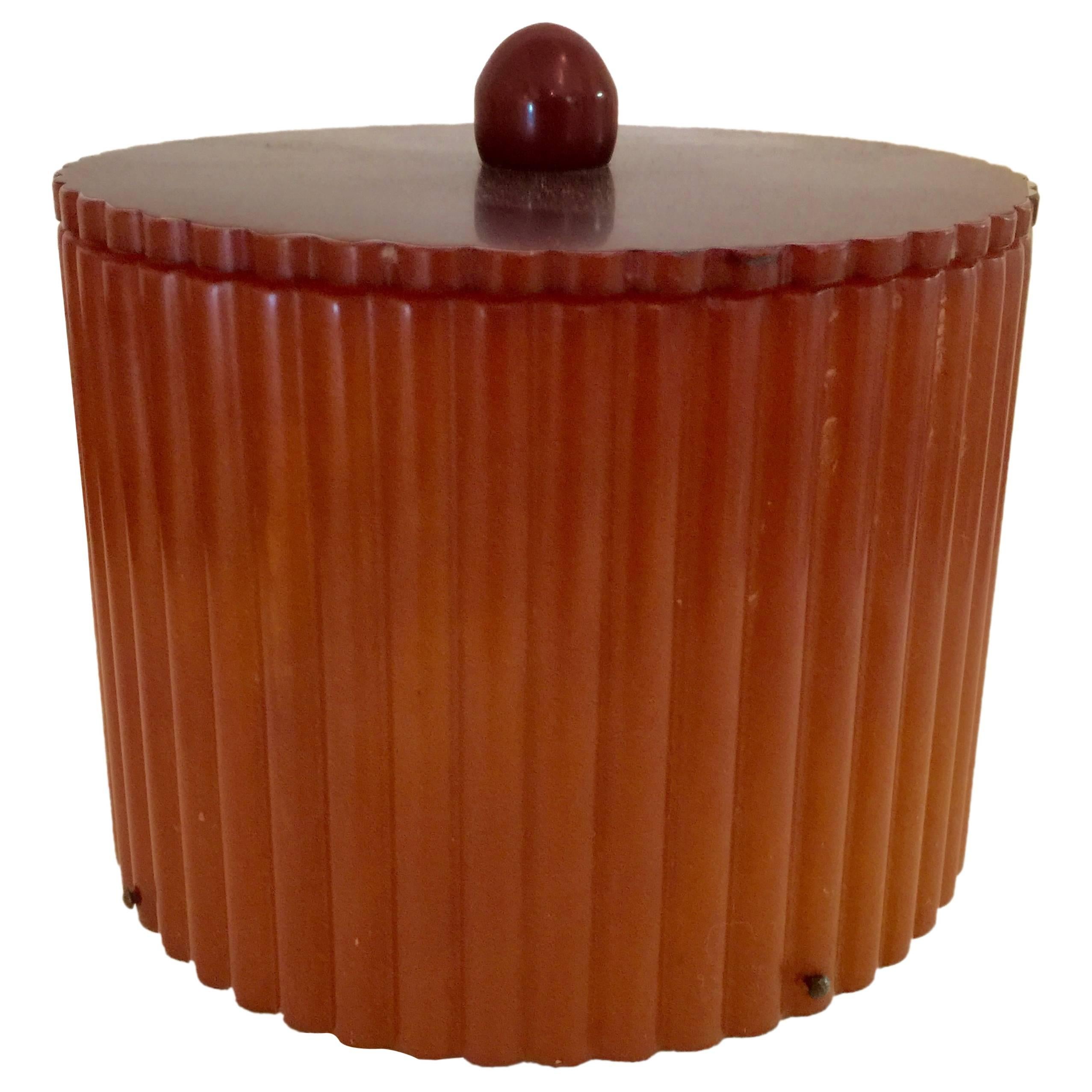 1930's Art Deco Bakelite Musical Powder/Vanity Box For Sale