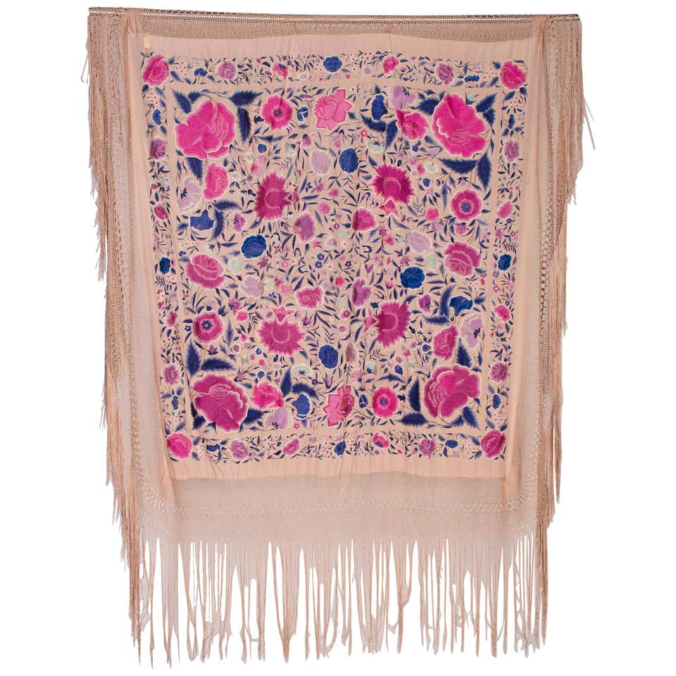 Early 1920s Piano Shawl at 1stDibs | piano shawl history, piano shawls ...