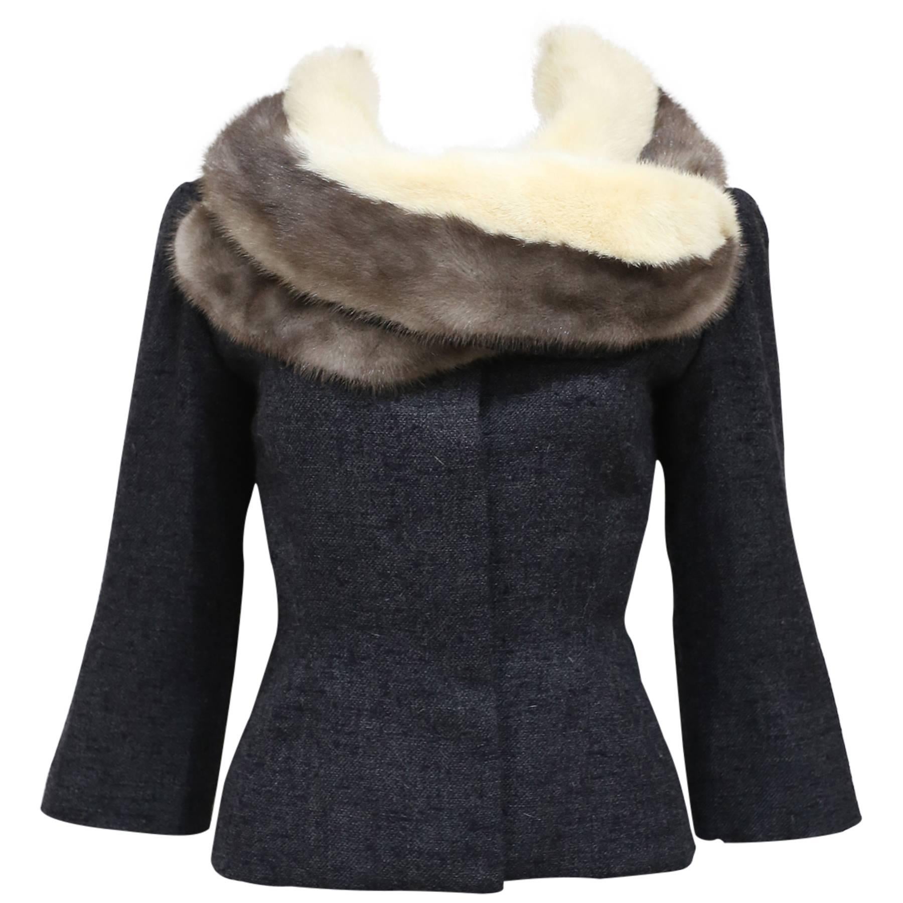 Jeanne Lanvin by Castillo tailored woollen jacket with mink fur scarf, c. 1950s For Sale