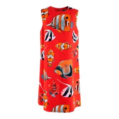 Dolce & Gabbana Rotes Brokat-Shiftkleid mit tropischem Fischmuster