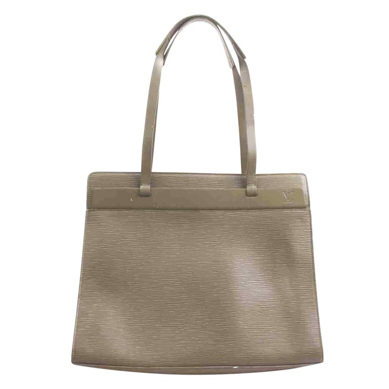 Vintage Louis Vuitton brown epi shoulder tote bag. Perfect vintage LV –  eNdApPi ***where you can find your favorite designer  vintages..authentic, affordable, and lovable.