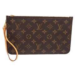 Louis Vuitton Monogram Canvas Neverfull Pochette