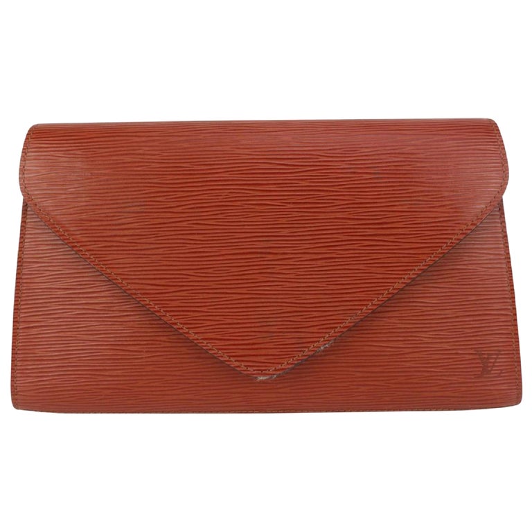 Louis Vuitton Brown Epi Leather Pochette Art Deco Envelope Clutch Bag  48lvs723 For Sale at 1stDibs