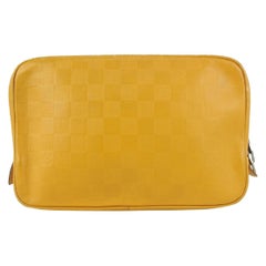 Louis Vuitton pochette de toilette jaune à motif damier Infini GM Trousse 819lv74 