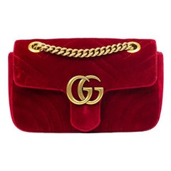 GUCCI, Marmont in red velvet