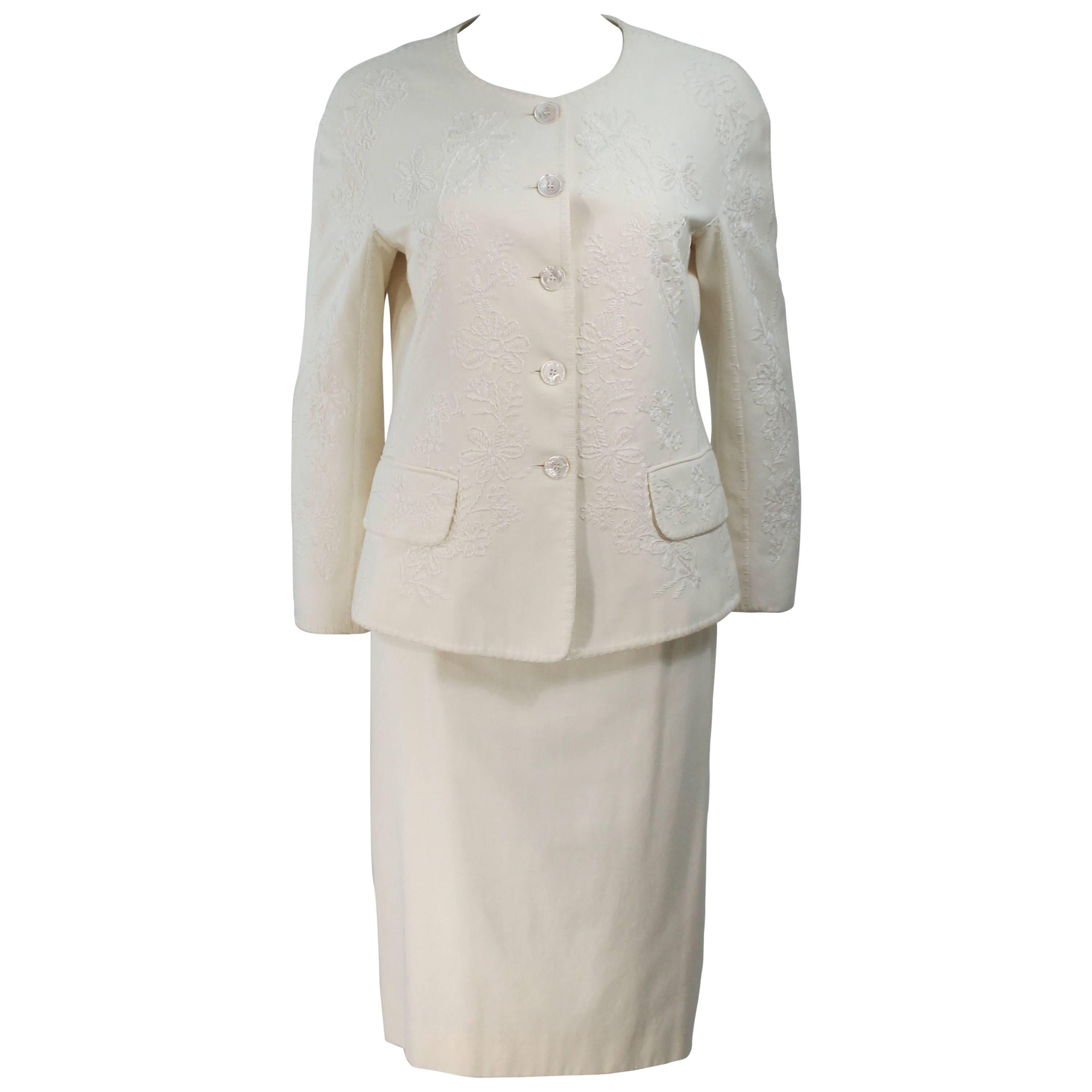 MOSCHINO Off White Embroidered Stretch Skirt Suit Size 12 For Sale