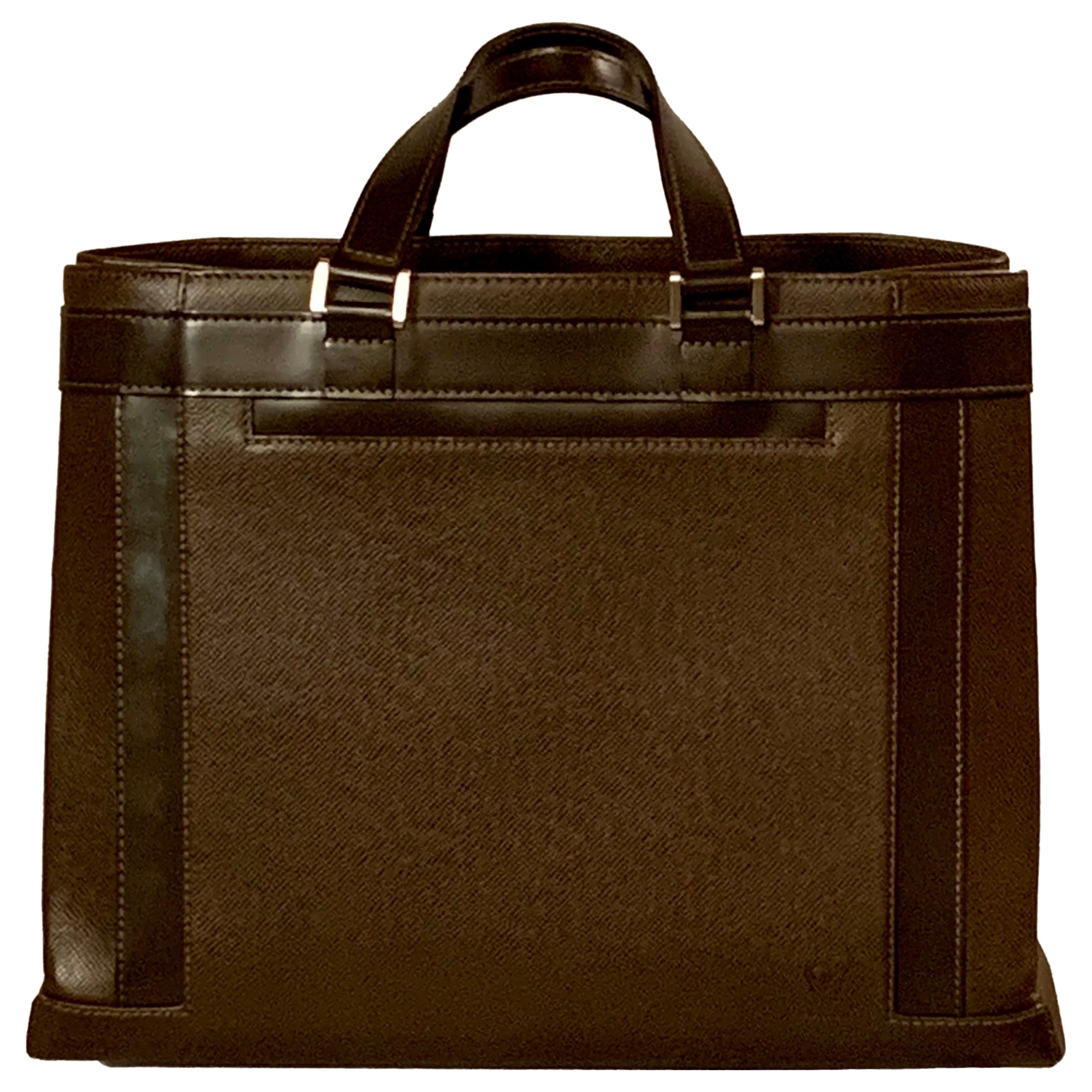 Louis Vuitton Moka Taiga Leather Tote Bag
