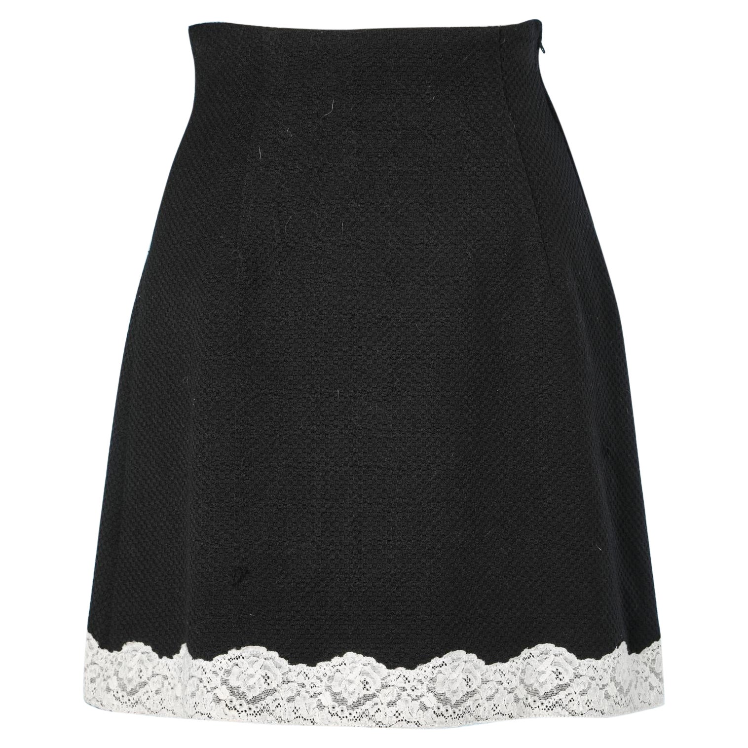 Black wool skirt with white lace edge Chantal Thomass For Sale