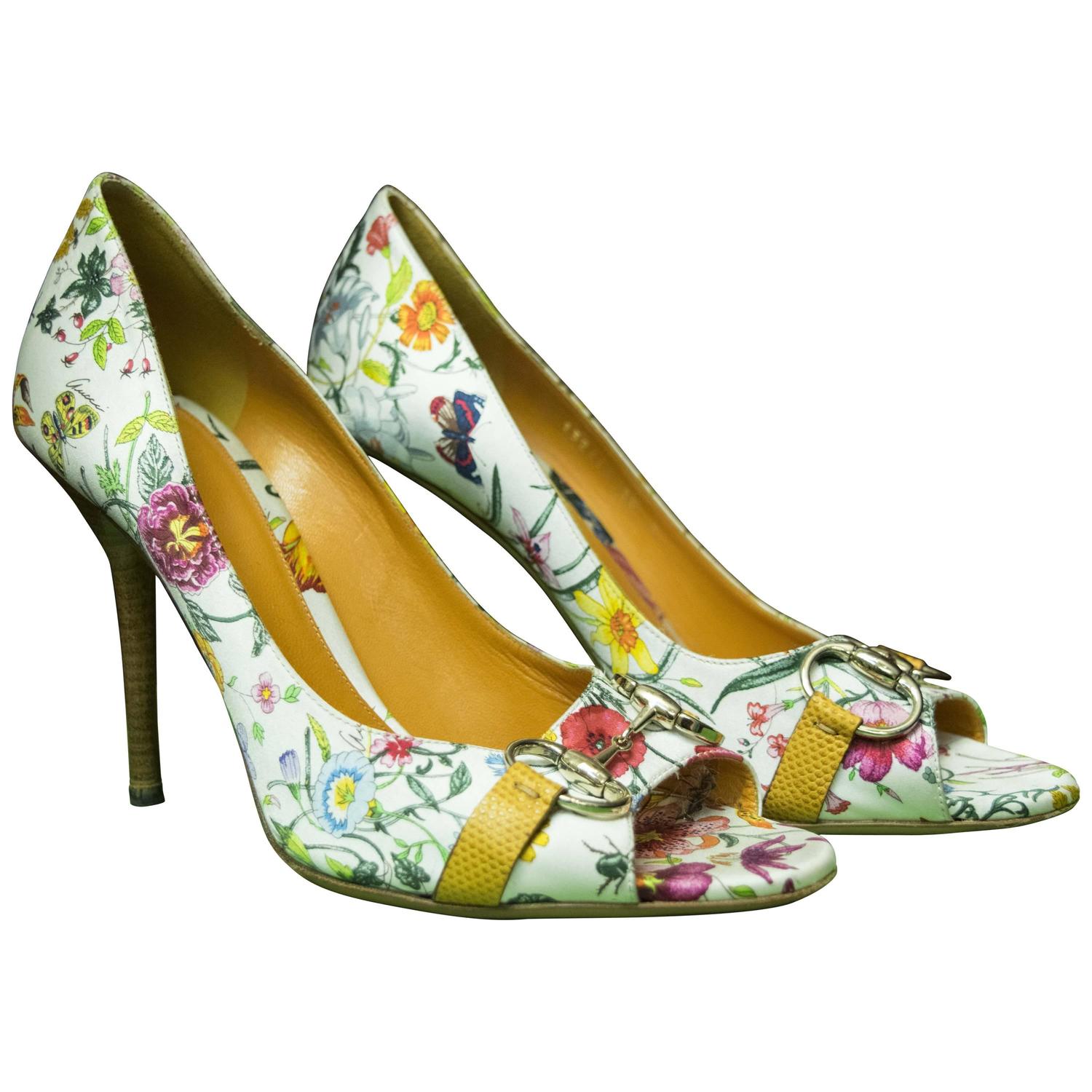 Gucci Floral Peep Toe High Heels For Sale at 1stdibs