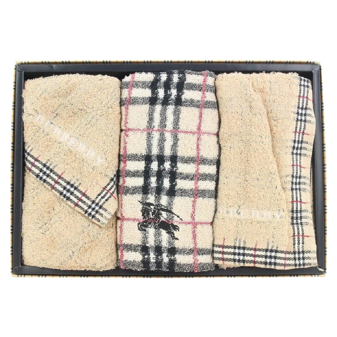 Burberry Beige Nova Check Three Towel Set 1bur921