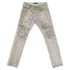 JULIUS_7 Size 30 Gray Coated Fray Denim Jeans