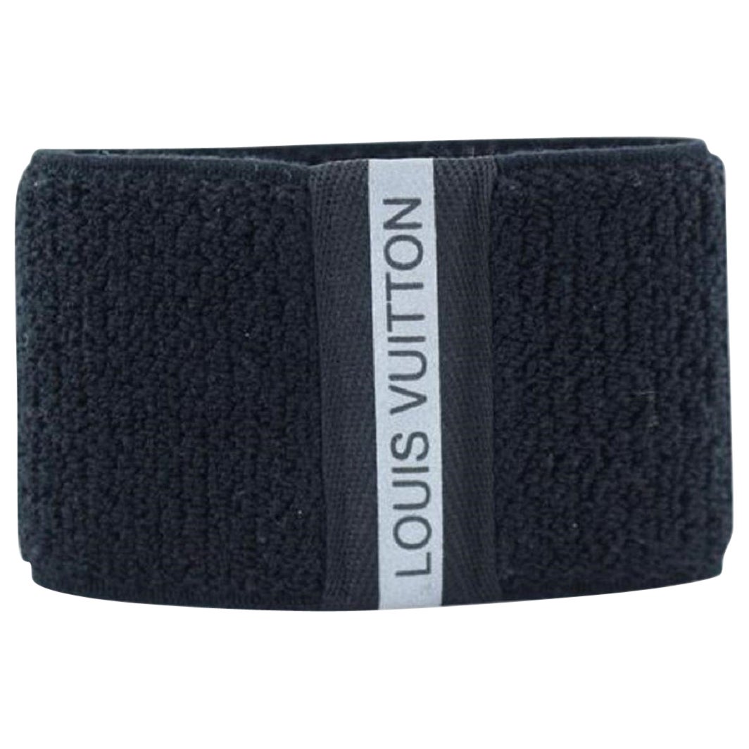 Louis Vuitton Black ( Ultra Rare ) Limited Edition Wrist Band 9lt1011 For Sale