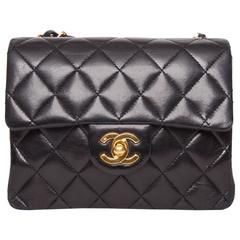 Chanel Vintage Lambskin Small Quilted Crossbody FlapBag in Midnight Blue