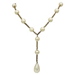 Retro Chanel Pearl Lariat Necklace 