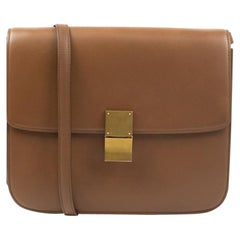 CÉLINE, Classic in brown leather