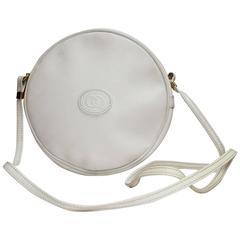 1980s Gucci White Leather Logo Embossed Crossbody Bag