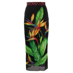 Dolce & Gabbana JUNGLE
COLLECTION RUNWAY PIECE
Silk mid length pencil skirt
