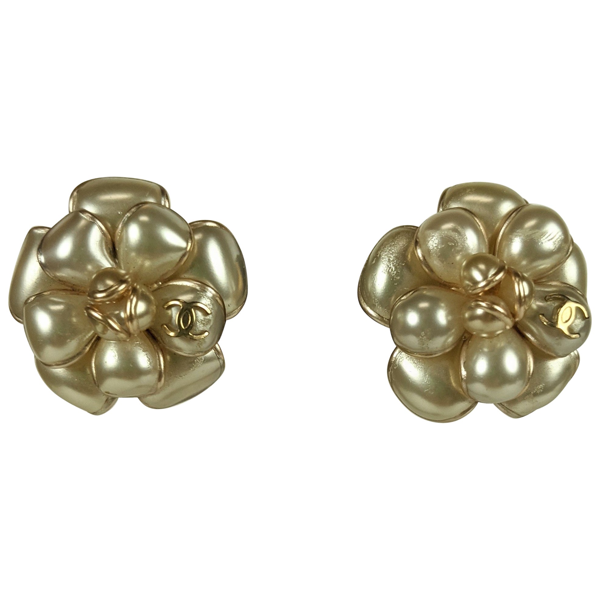 Chanel Pearlized Poured Glass Camellia Earrings For Sale