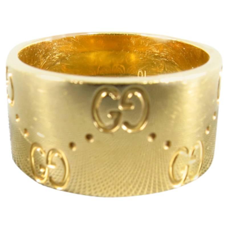 GUCCI 18K Gold Monogram Engraved Icon Band Ring