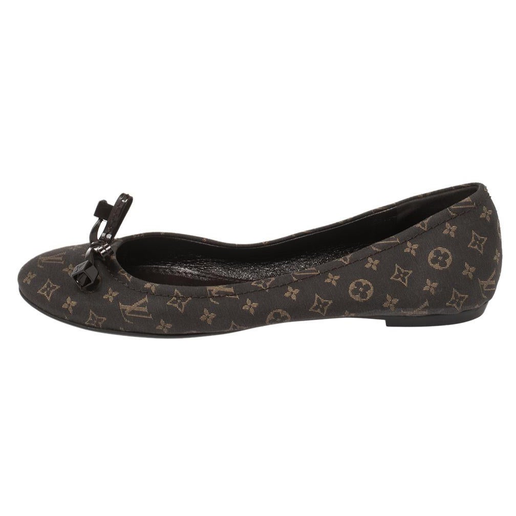 Louis Vuitton Brown Canvas Debbie Ballet Flats Size 36.5 For Sale