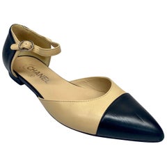Chanel Black Nude Leather Ballerina Pointed Toe Flats - Size 38