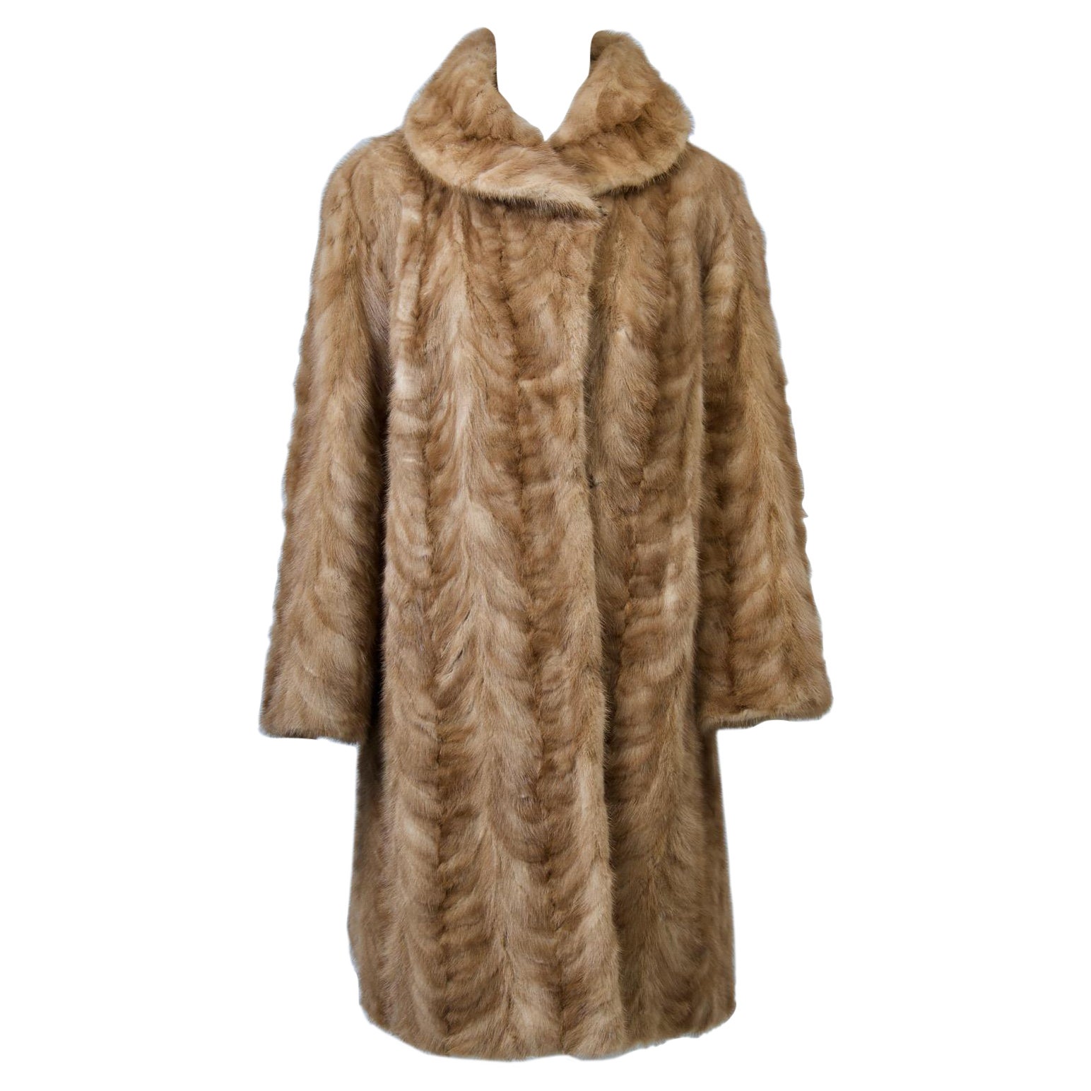 Manteau en vison miel, vers les années 1960 en vente