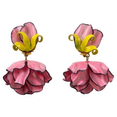 Francoise Montague by Cilea Dangle Resin Clip Earrings Pink Poppy Flower