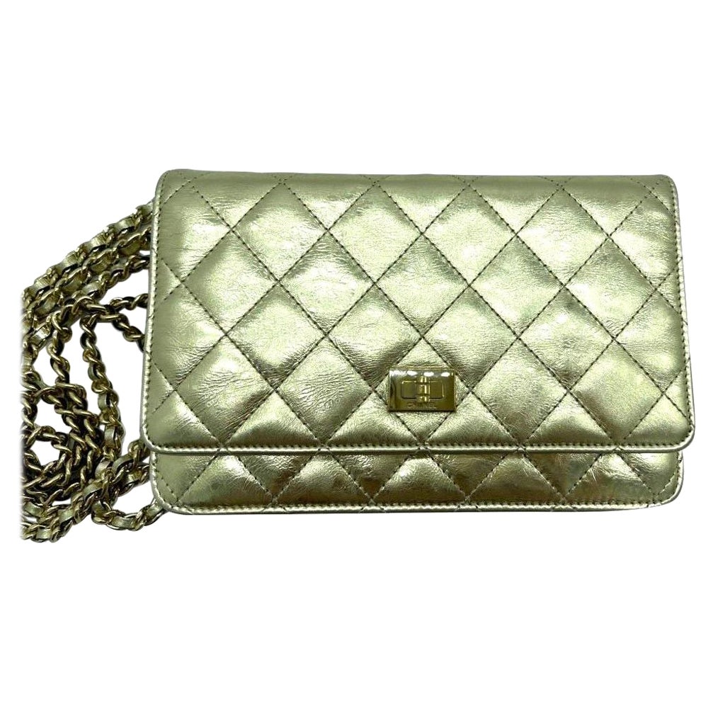 WOMENS DESIGNER Chanel Reissue Wallet On Chain For Sale