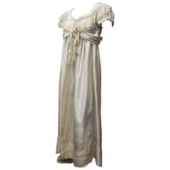 Edwardianisches Seidennachthemd