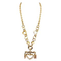 MINT. Vintage Moschino thick chain statement necklace with large heart charm 9