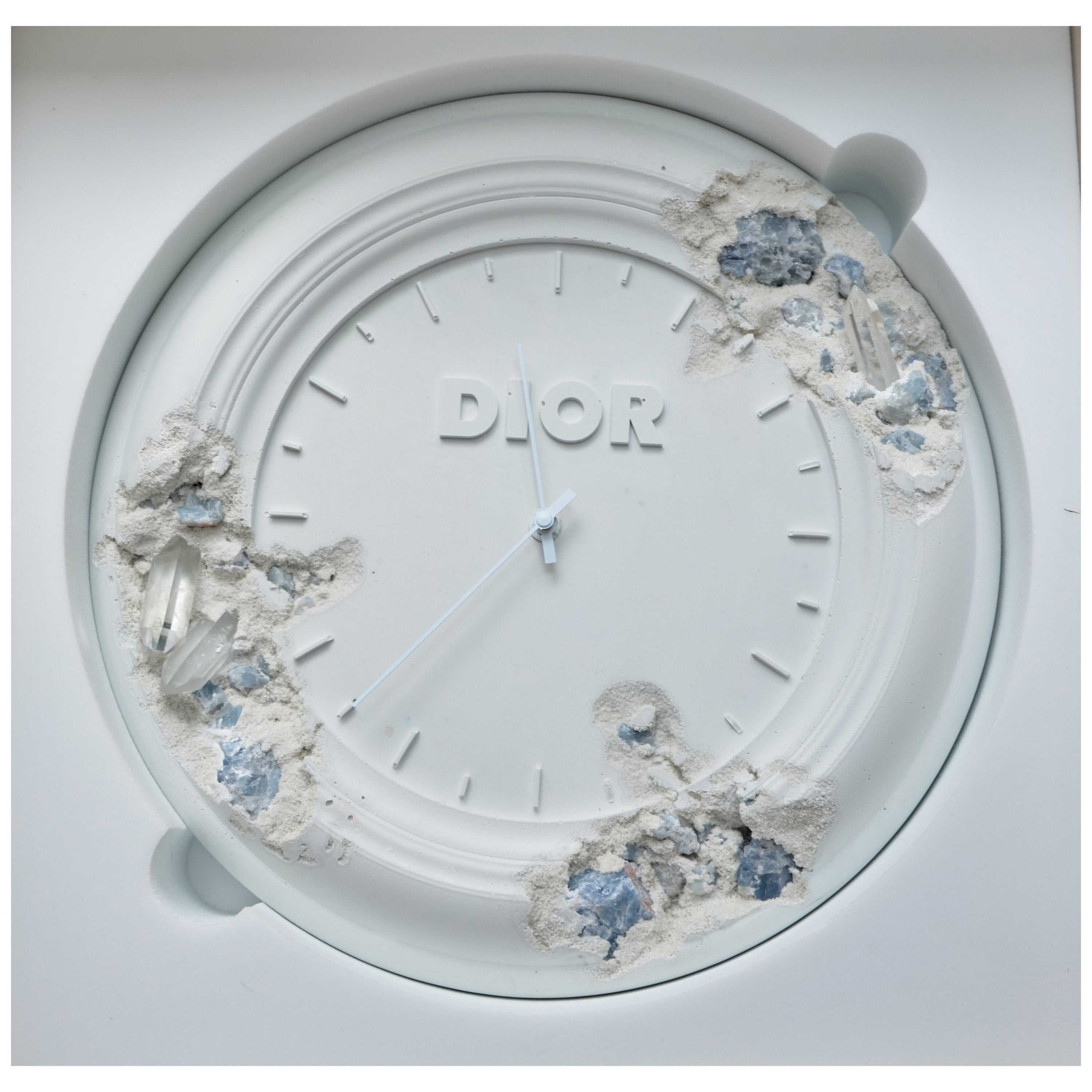 DIOR X DANIEL ARSHAM FUTURE RELIC Limited Edition Eroded Clock XX/100 NEW For Sale