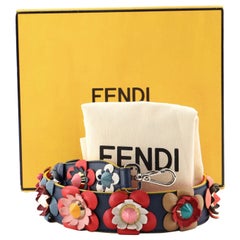 Fendi - Bandoulière à fleurs en cuir cloutée multicolore, à lanière épaule