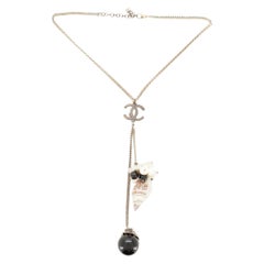 Retro Chanel CC Seashell Drop Necklace Metal with Pearl and Resin Gold